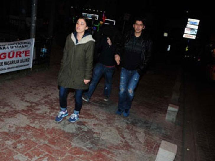 Rüzgar Erkoçlar ve sevgilisi arayışta G2