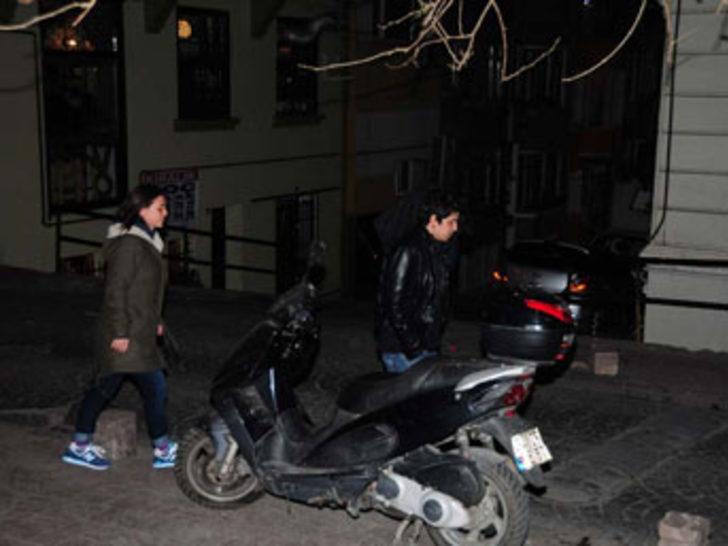 Rüzgar Erkoçlar ve sevgilisi arayışta G4