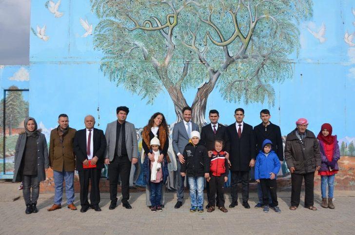 İsviçre Büyükelçiliğinden Elbeyli’deki mülteci kampına ziyaret G3