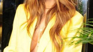 Yolanthe Cabau'ya dekolte ayarı