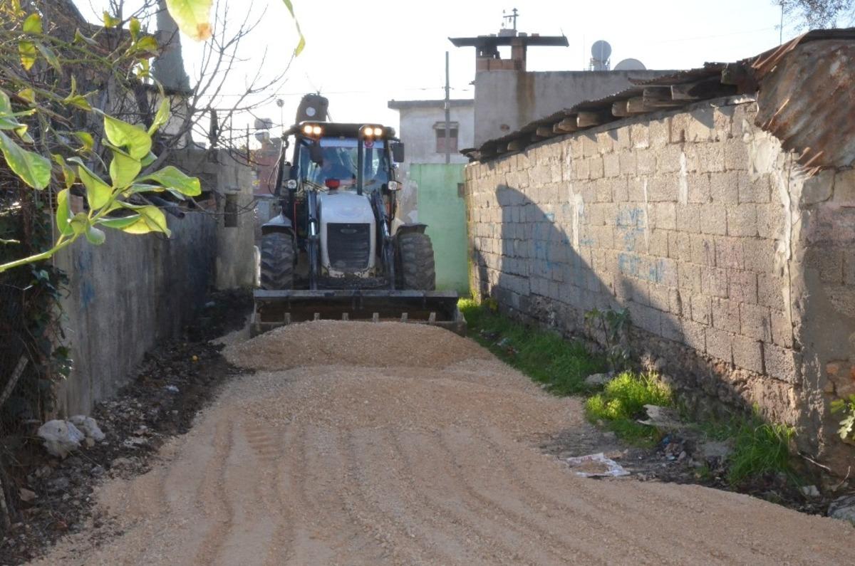 Yenice&rsquo;de, B&uuml;y&uuml;kşehir Belediyesinin altyapı &ccedil;alışmaları s&uuml;r&uuml;yor