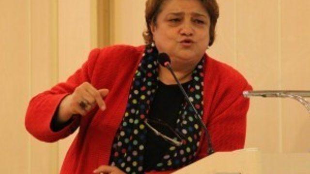 ER-KADIN depremzedelere yardım malzemesi gönderdi