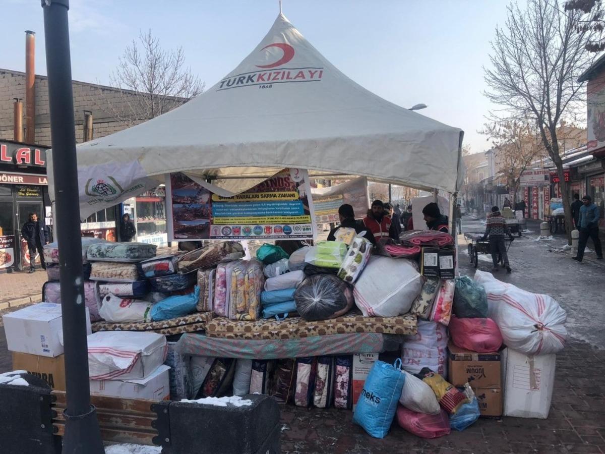 Patnos Sivil Toplum Platformu Elazığ ve Malatya i&ccedil;in yardım kampanyası başlattı