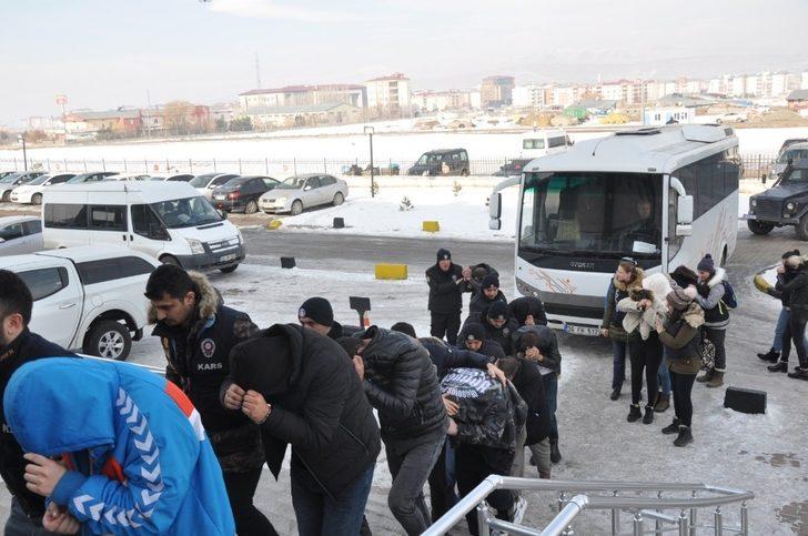 0850’li hatlara Kars polisinden 33 milyonluk operasyon G1