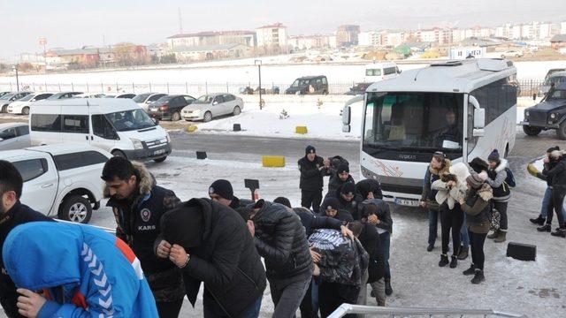 0850’li hatlara Kars polisinden 33 milyonluk operasyon