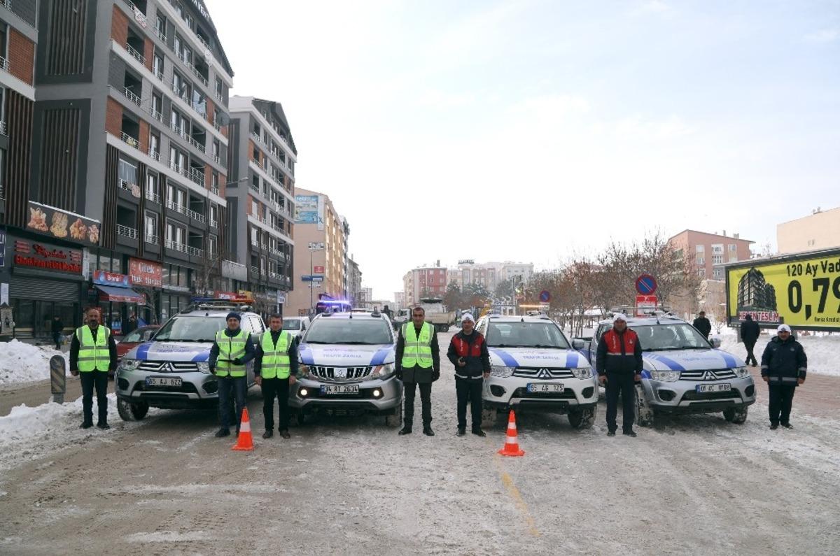 Van B&uuml;y&uuml;kşehir Belediyesinin &lsquo;Yıldırım Ekibi&rsquo; g&ouml;rev başında