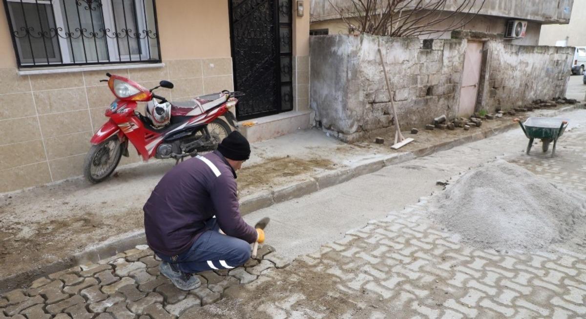 Turgutlu Belediye ekiplerinin saha &ccedil;alışmaları