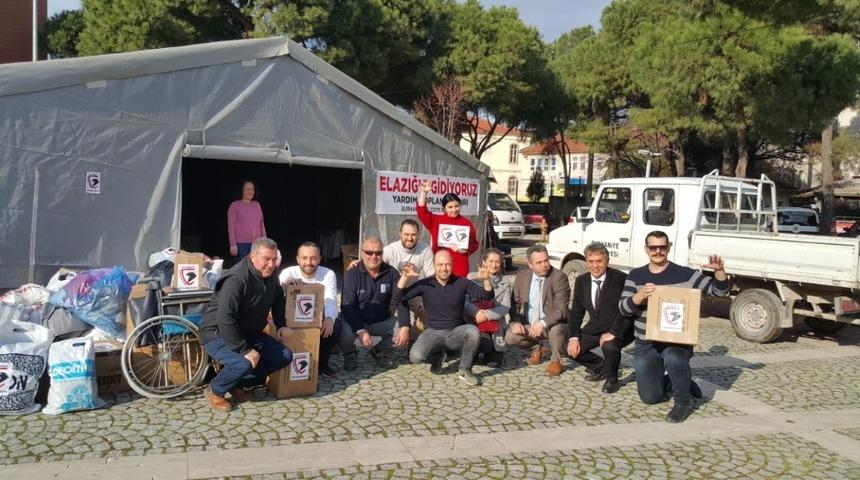 Burhaniye&rsquo;de Beşiktaşlı taraftarlar Elazığlı Depremzedelerin yanında