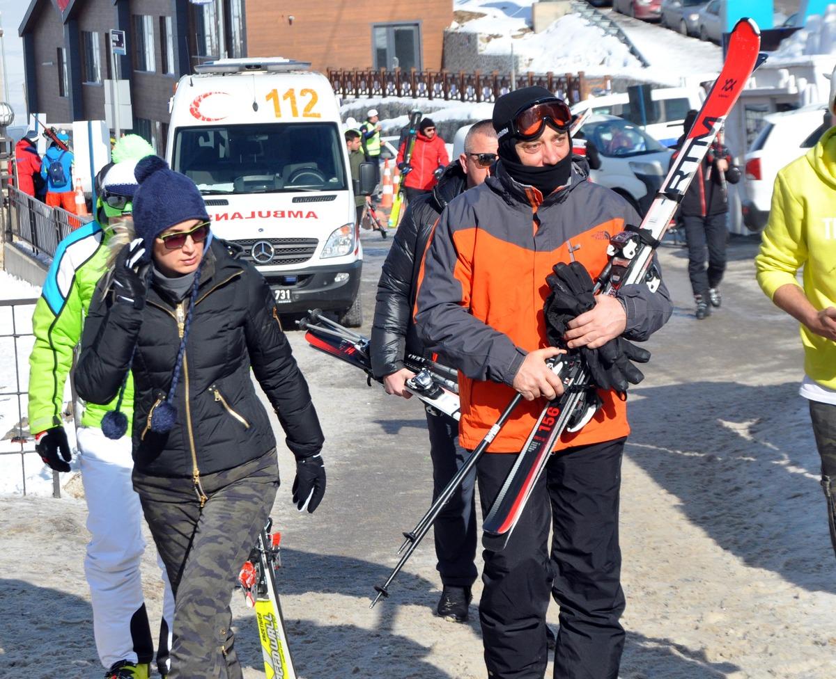 Ekrem İmamoğlu'ndan Paland&ouml;ken tatili tepkilerine tek c&uuml;mlelik yanıt
