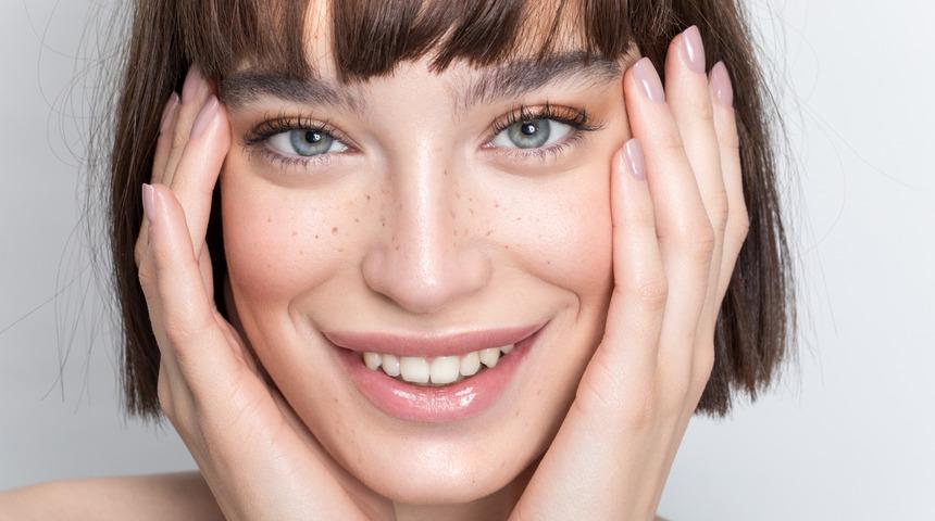 Kışın cilt bakımında en büyük kurtarıcınız güneş koruyucu ve nemlendirici!