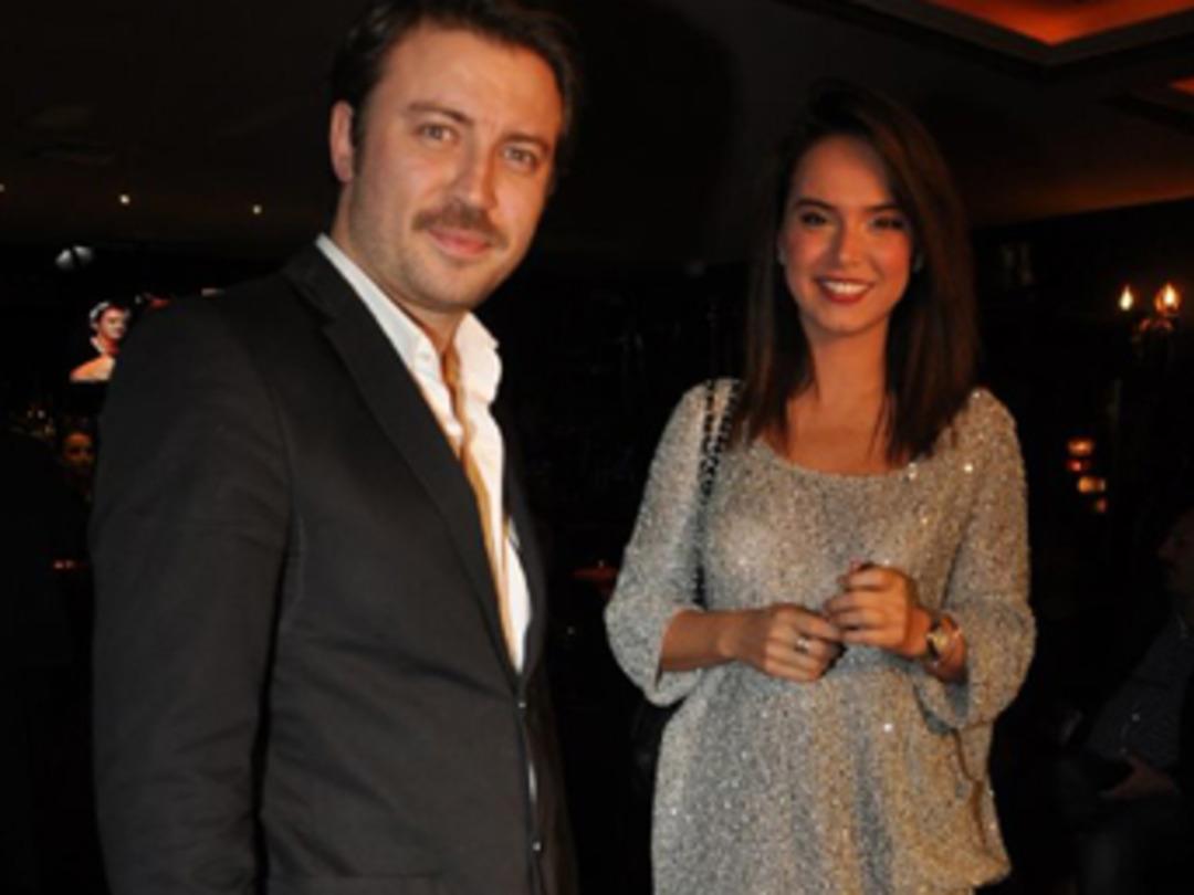 Tolga G&uuml;le&ccedil; ile Yeliz Şar ayrıldı