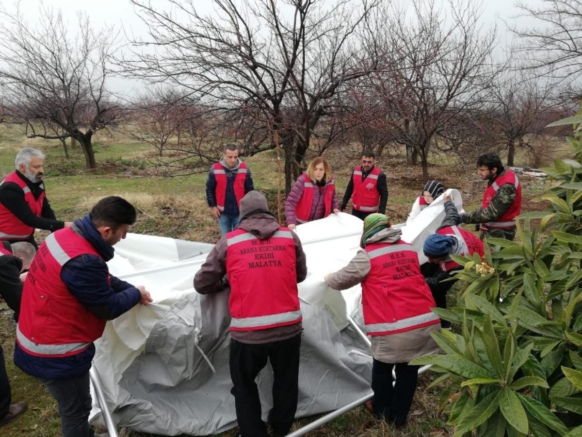 Depremzedelere milli eğitim takviyesi