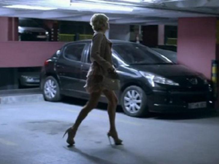 Nehir Erdoğan'ın cesur sahneleri G4