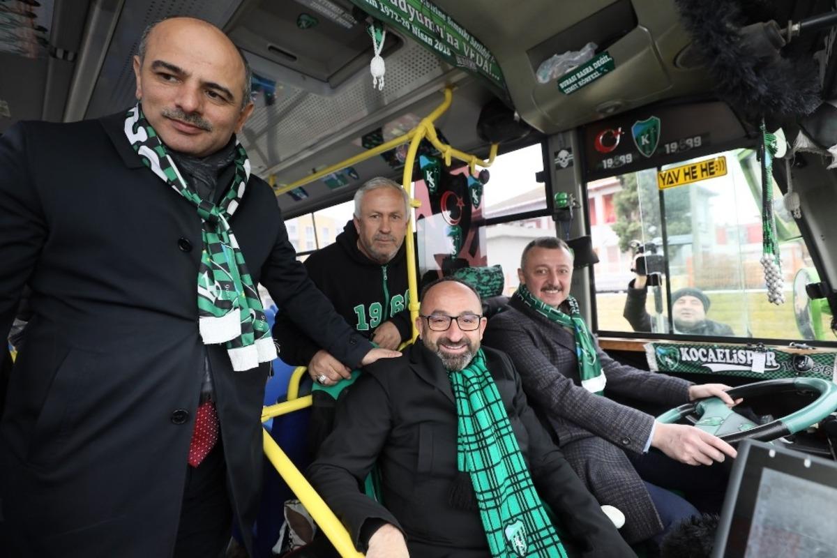 Başkan B&uuml;y&uuml;kakın; &ldquo;Bu takım ve bu kent, S&uuml;per Lig&rsquo;e yakışır&rdquo;