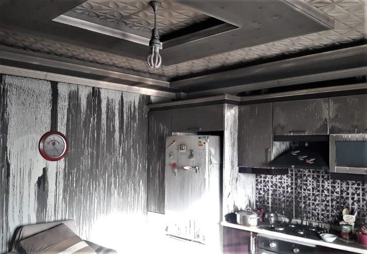 Kış günü evleri yanan aile yardım eli bekliyor G2