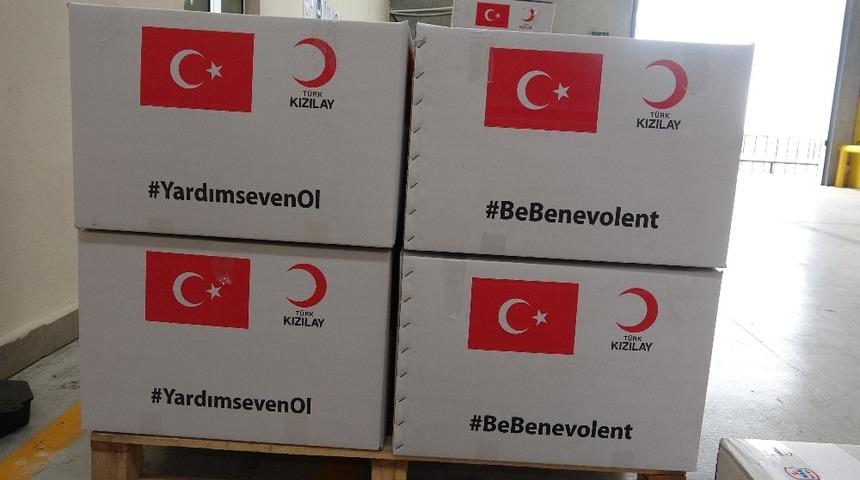 Depremzedelere Ramazan yardımı