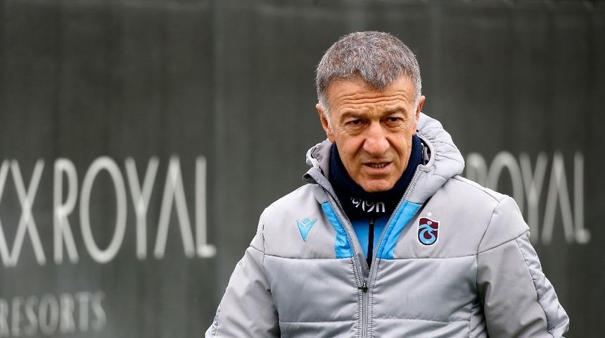 Ahmet Ağaoğlu: Nefesimiz tükenene dek takımımızı desteklemek boynumuzun borcudur