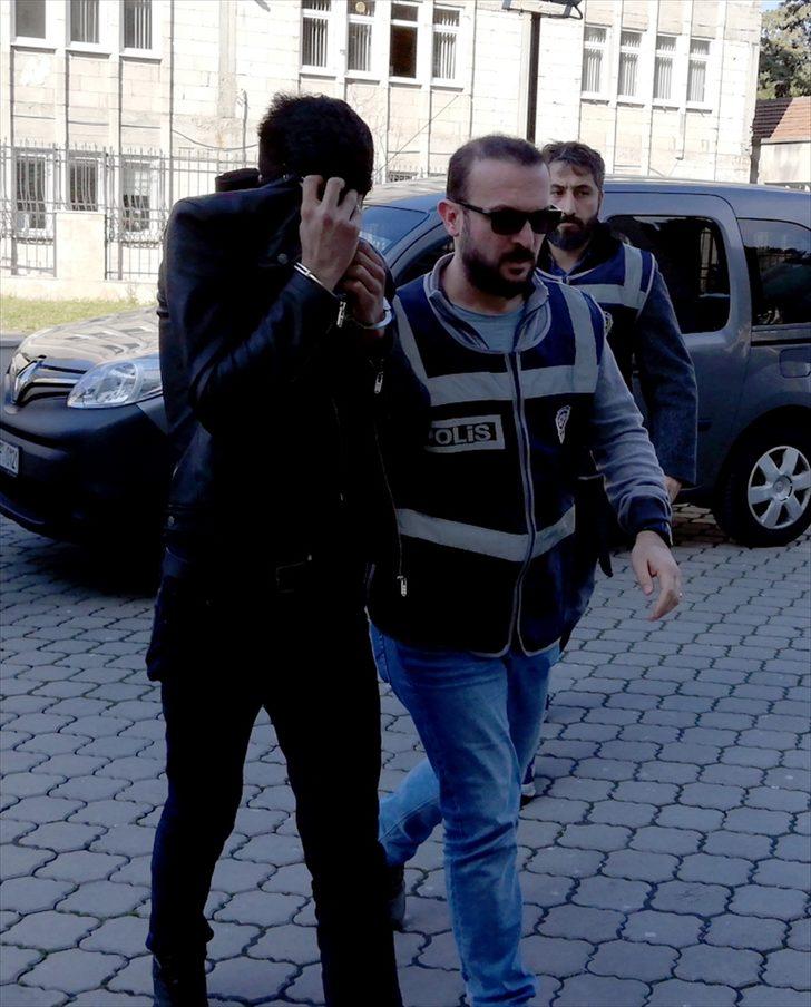 Kamyonlardan hırsızlık yaptıkları iddiasıyla yakalanan 3 zanlıdan 2'si tutuklandı G3