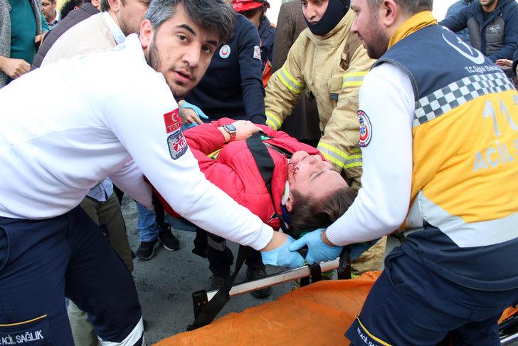 İstanbul'da kaza yapan sürücünün sözleri şaşırttı: Arabanın başında durun G2