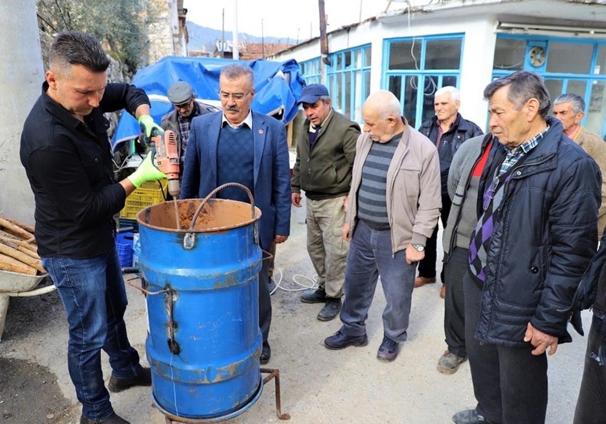 Tarlanıza Geliyoruz&rsquo; projesi ile &uuml;reticiler yerinde bilgilendiriliyor