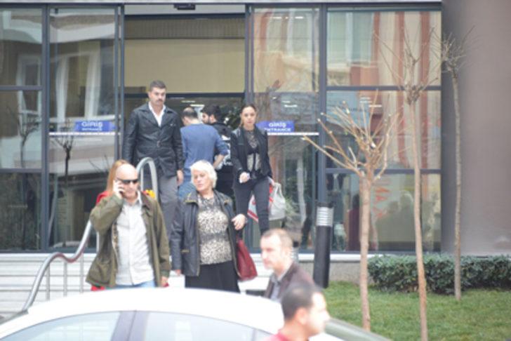 Ebru Gündeş'e tepeden tırnağa sağlık kontrolü G2