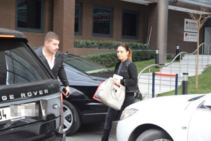 Ebru Gündeş'e tepeden tırnağa sağlık kontrolü G5