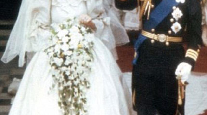 Kraliyet Gelinlikleri