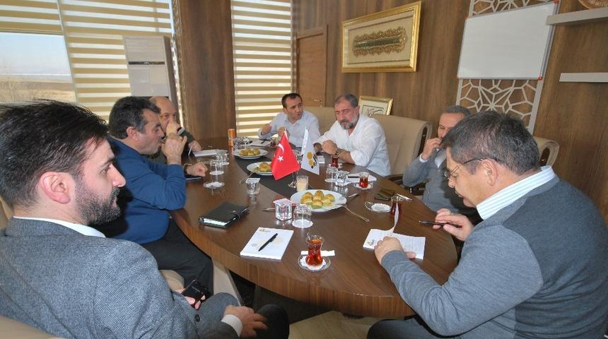 T&uuml;rkiye arı &uuml;r&uuml;nleri paketleyicileri sorunları masaya yatırdı