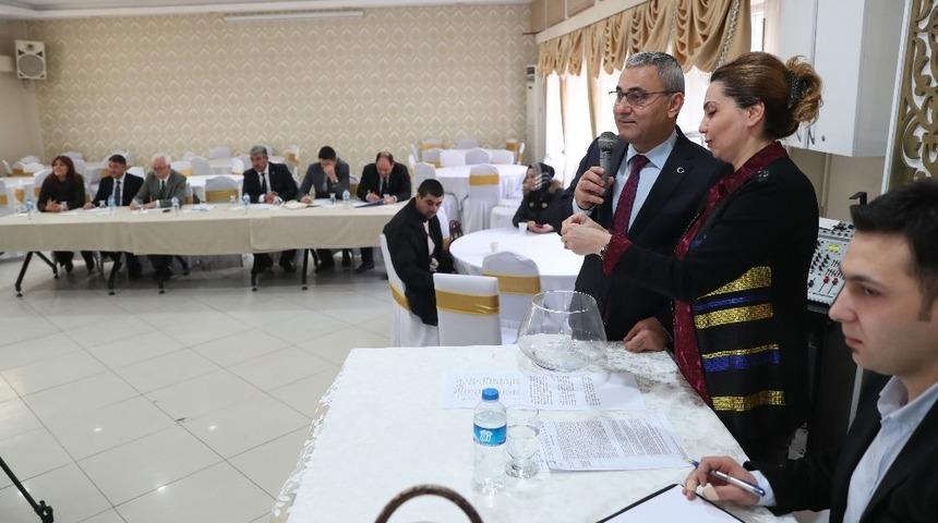 İş sahibi olan engellilerin sevinç göz yaşları