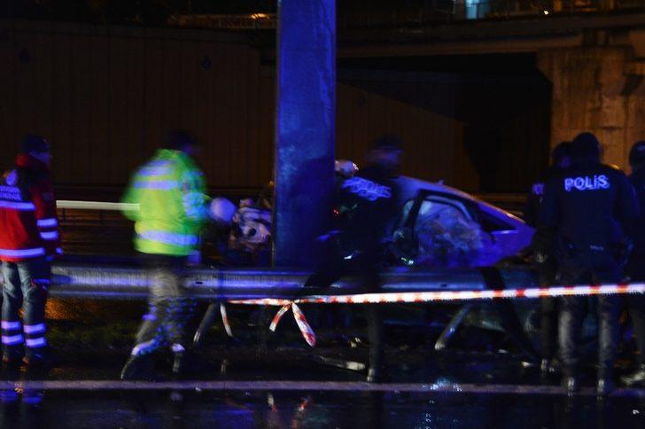 TEM'de feci kaza! Araçtan çıkarılamadı G4