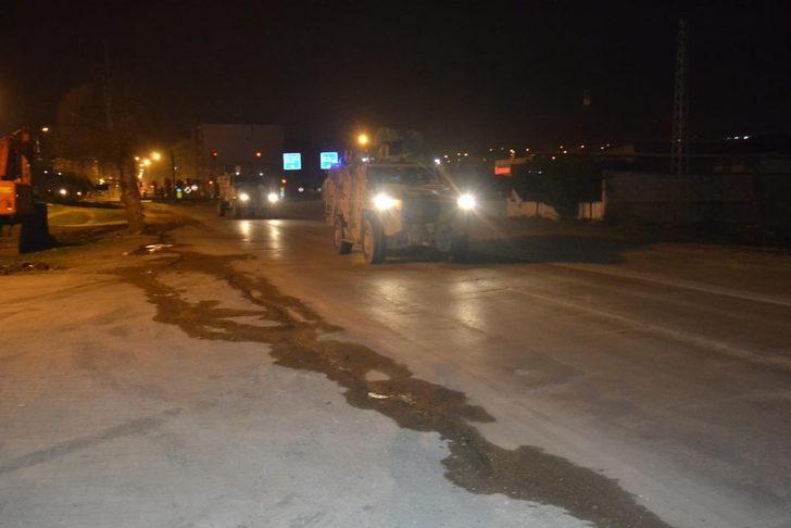 Suriye sınırına gece askeri sevkiyat! G2