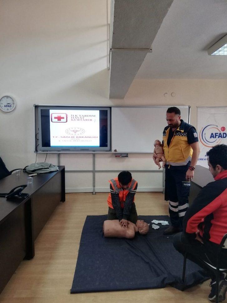 Aydın’da AFAD gönüllülerine ilk yardım eğitimi verildi G4