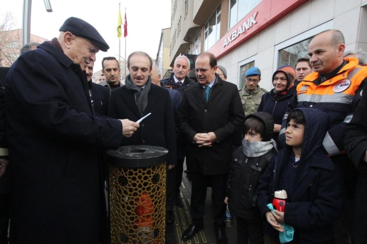 Bayburtlu miniklerden duyarlı hareket