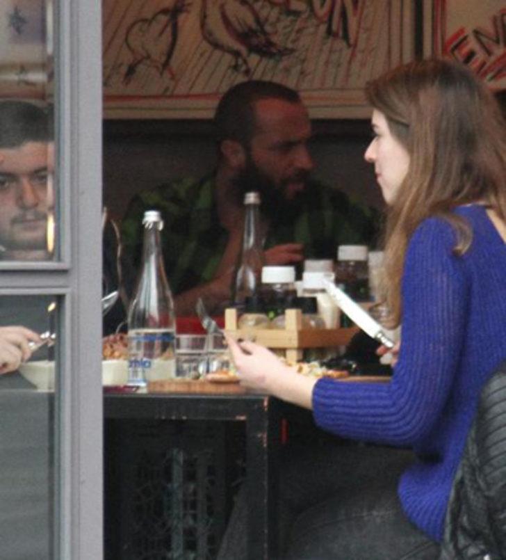 Caner'den Asena'ya 'Sevgililer Günü' jesti G5