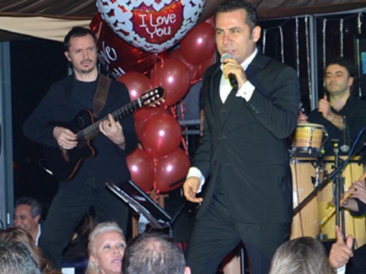 Cübbeli Hoca'ya şarkı söylemek istiyorum G3