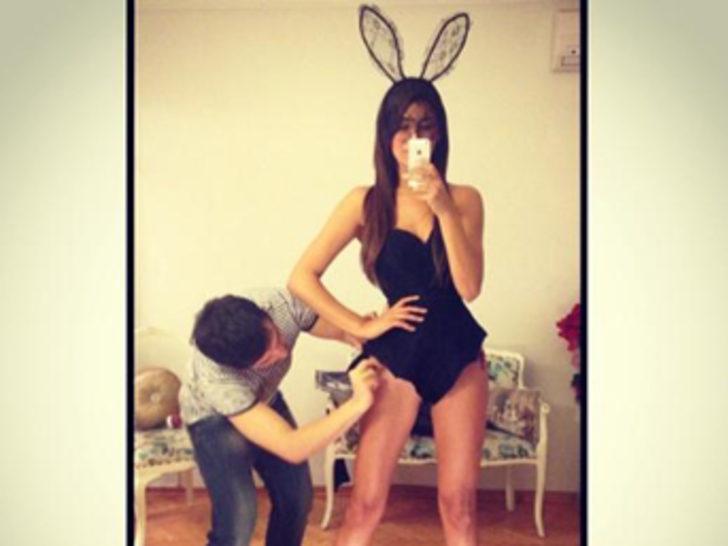 Ebru Şancı Playboy'a soyundu G2