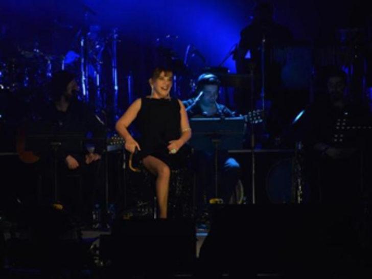 Sezen Aksu'dan 'özgürlük' çağrısı G2