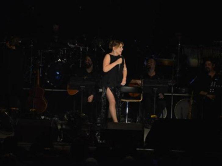 Sezen Aksu'dan 'özgürlük' çağrısı G3