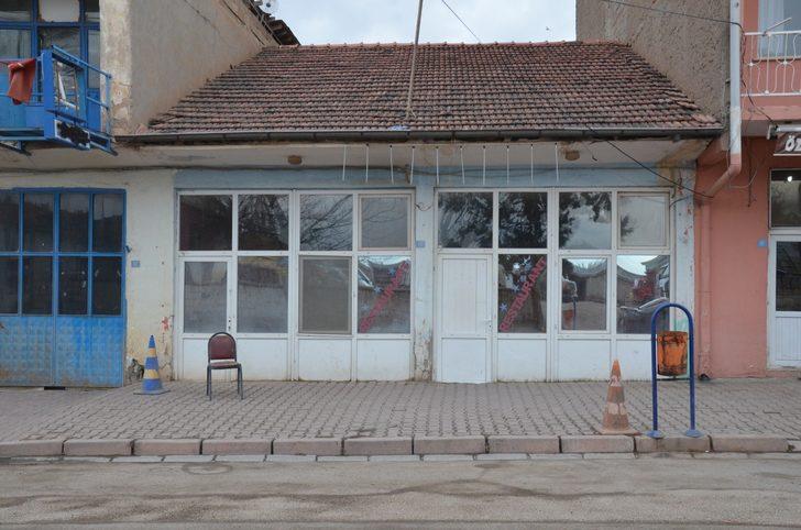 Gece kulubünde çalışan 3 kadına silahlı saldırı: 1 ölü, 2 yaralı G2