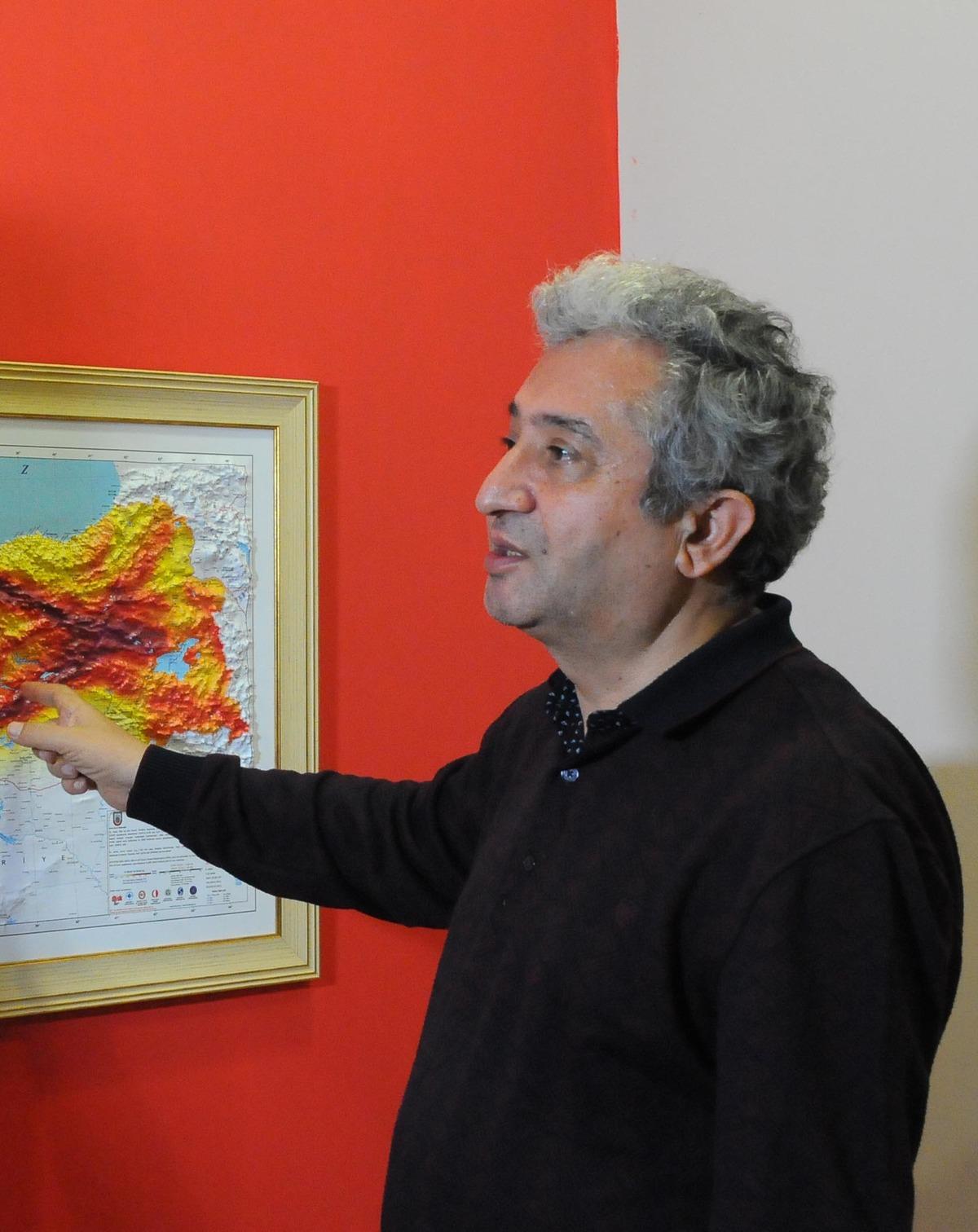 Yaşanan depremler sonrası bu sorunun yanıtı merak ediliyor: Depremler birbirini tetikler mi?