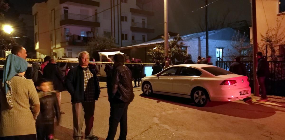 Eşiyle tartıştıktan sonra evden ayrıldı, iş yerinde intihar etti