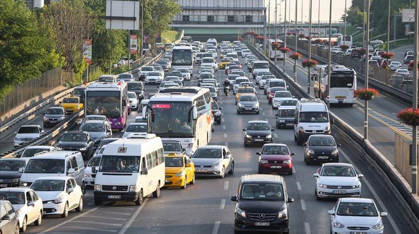 Trafiğe kaydı yapılan taşıt sayısı yüzde 71,8 arttı