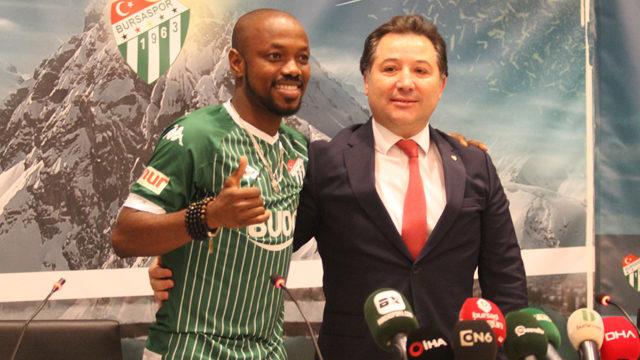 Bursaspor, Traore ile sözleşme imzaladı