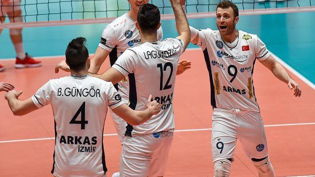 Türk takımları, voleybolda Avrupa kupalarında sahaya çıktı