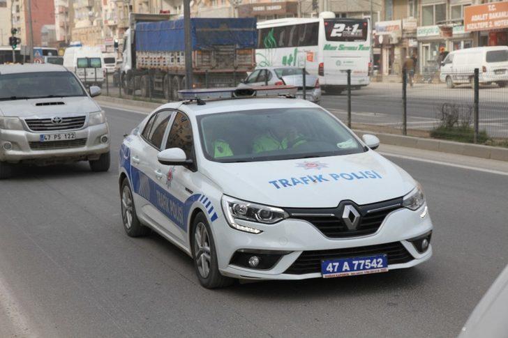 Ölümlü kazaların yaşandığı çevre yolunda çitlere zarar veren şahıs kameralara yakalandı G4