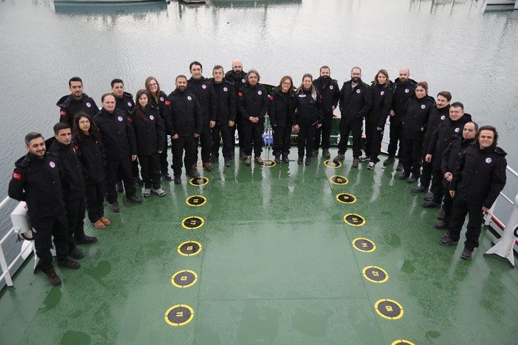 Şahin Antartika yolcusu G4