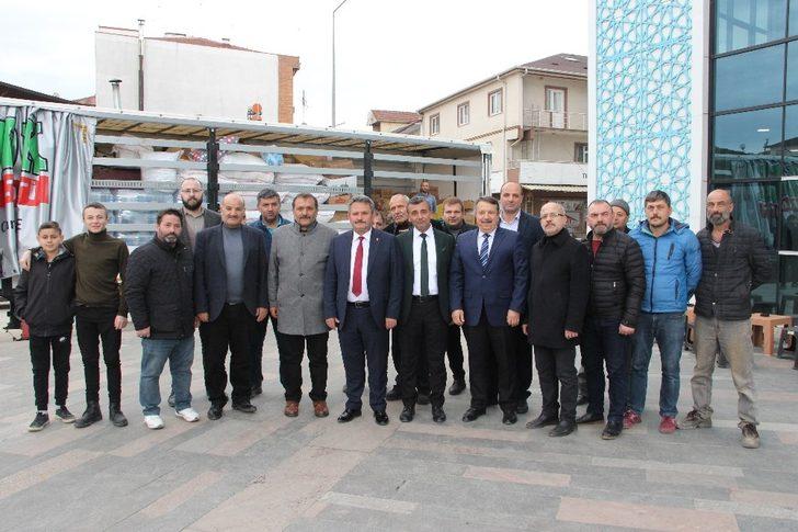 Cumayeri halkı Elazığ’a yardım elini uzattı G2