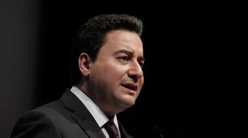 Ali Babacan&rsquo;dan yeni parti a&ccedil;ıklaması: Herkesin i&ccedil;i rahat olsun