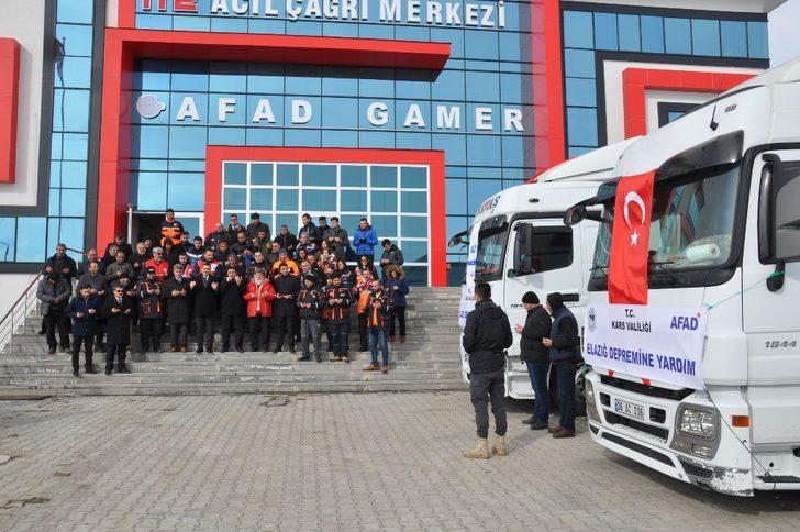 Kars’tan Elazığ’a yardım tırları yola çıktı G5