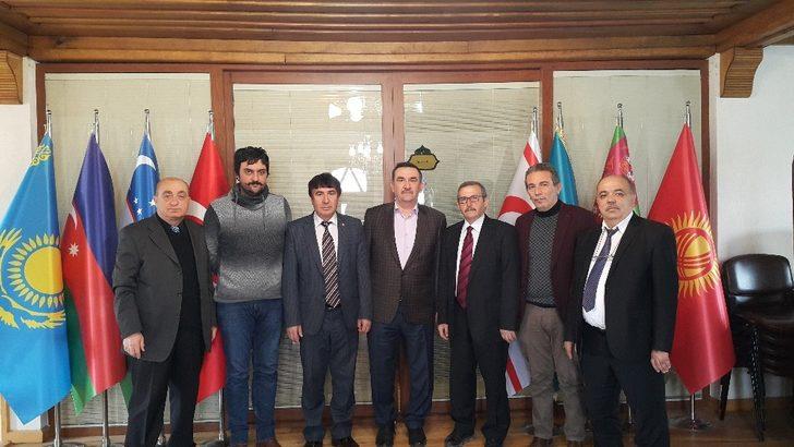 Eskişehir Kızılelma Turan Derneği’nden Türk Dünyası Vakfı’na ziyaret G2